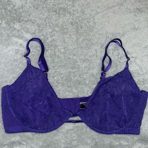 Victoria’s Secret Low Cut Demi Bra